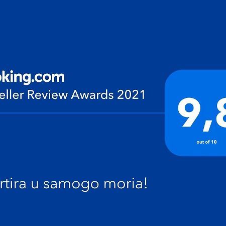 Kvartira U Samogo Moria! 敖德萨 外观 照片